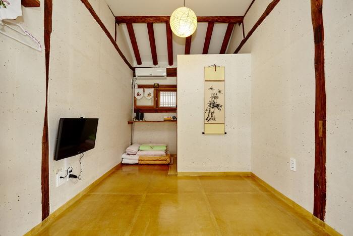 Jeonju Nostalgic Home Exterior photo